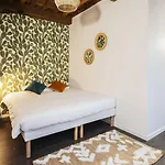 The People - Hostel Lille