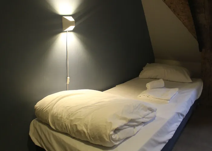 The People - Hostel Rijsel