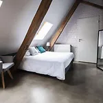 The People - Hostal *