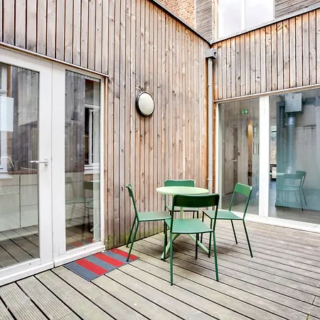 The People - * Lille