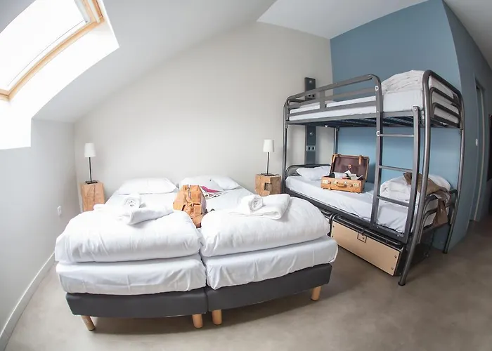 The People - Vandrarhem Lille