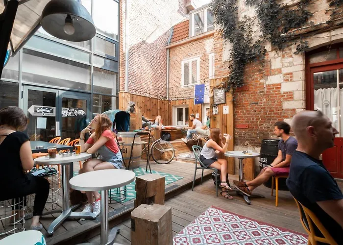 Hostel The People - *