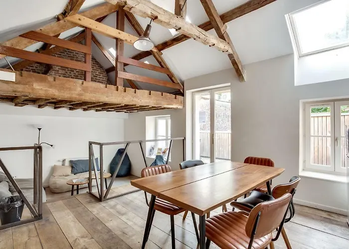 The People - Vandrarhem Lille