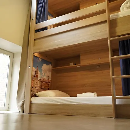 The People - Hostel Lille