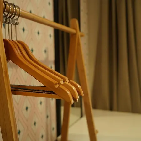 The People - * ليل