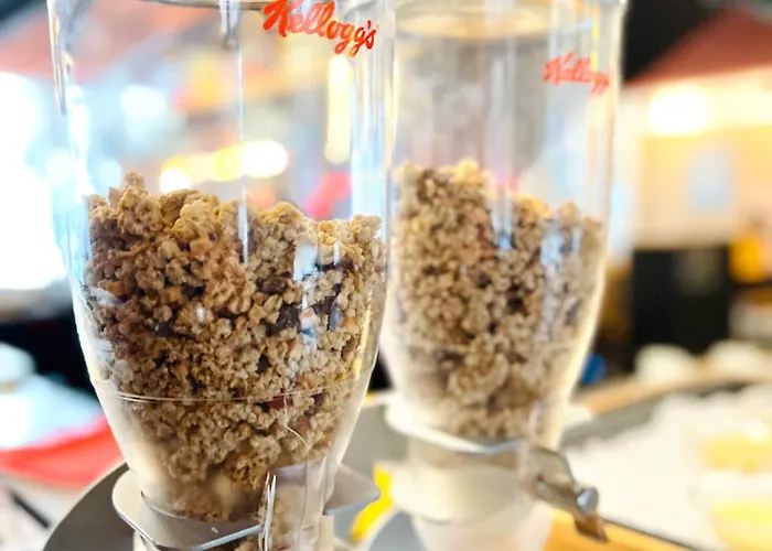 The People - Ostello *